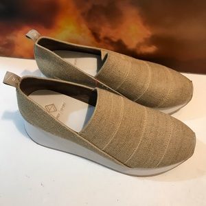 Donald pliner sport Sz 8